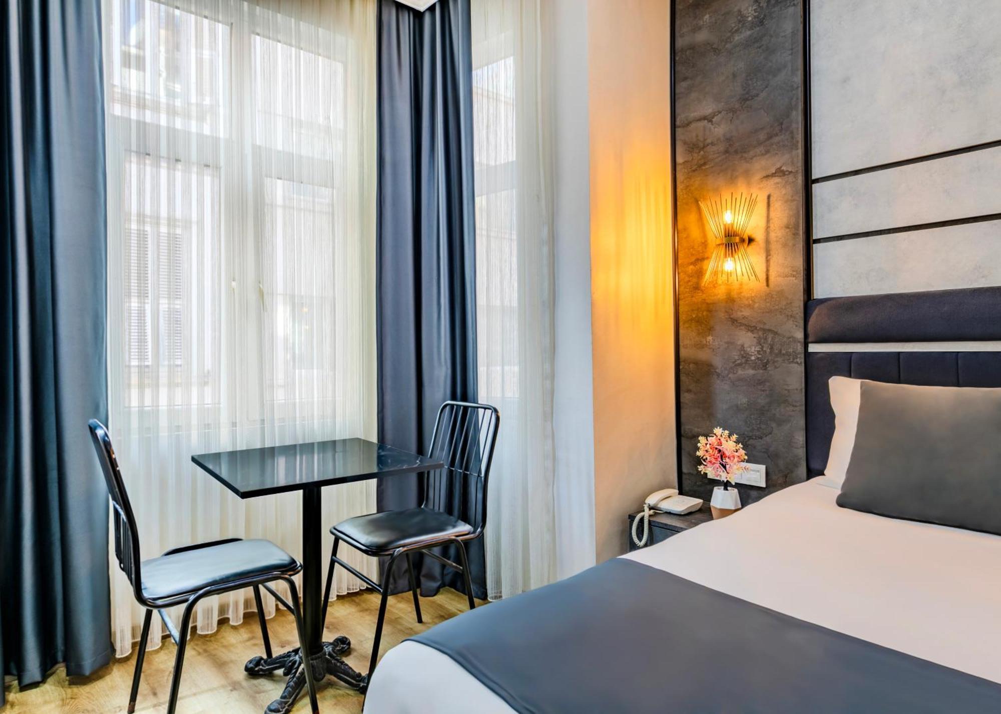 La Pazza Suites Provincia di Provincia di Istanbul Esterno foto