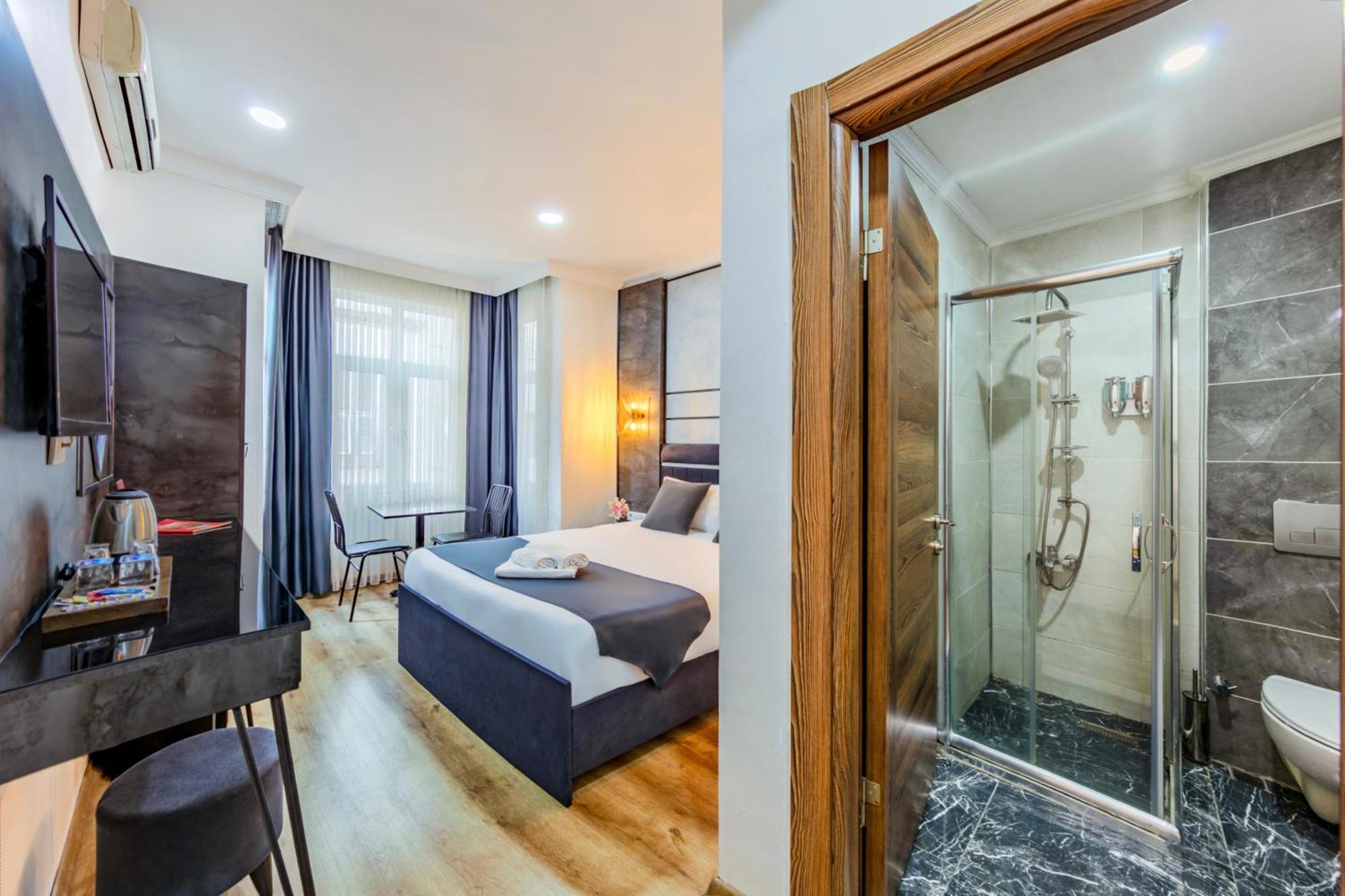 La Pazza Suites Provincia di Provincia di Istanbul Esterno foto